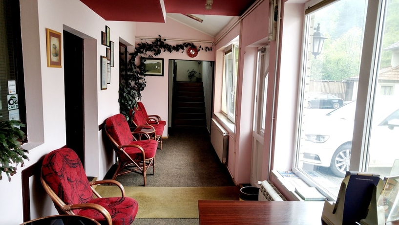 Imagen de los interiores del Hotel Cile. Foto 19