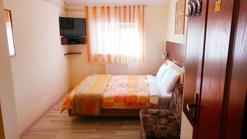 Imagen de la habitación del Hotel Cile. Foto 12