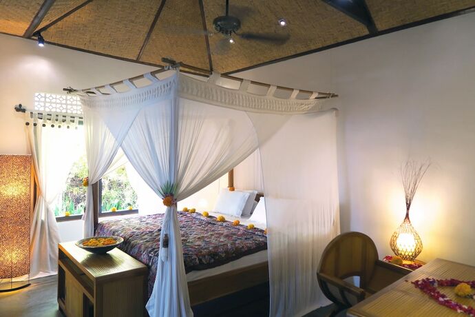 Imagen de la habitación del Hotel Cili Emas Oceanside Resort. Foto 15