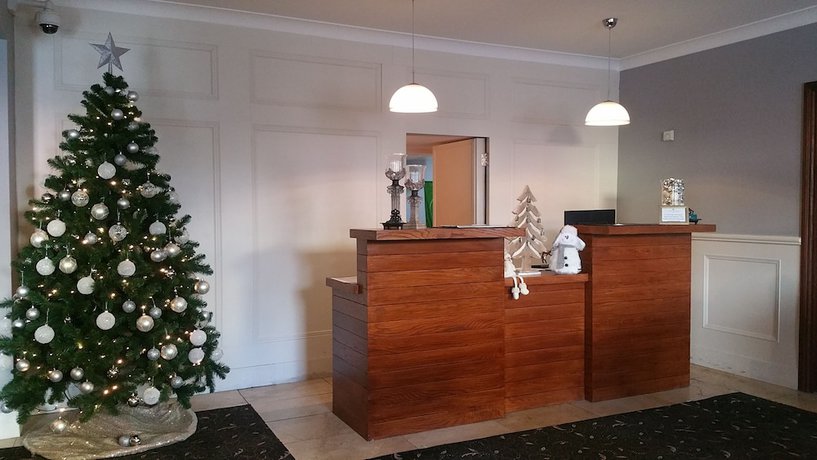 Imagen de los interiores del Hotel Cill Aodain Court. Foto 20