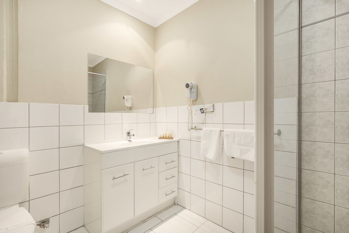 Imagen de la habitación del Hotel Ciloms Airport Lodge. Foto 13