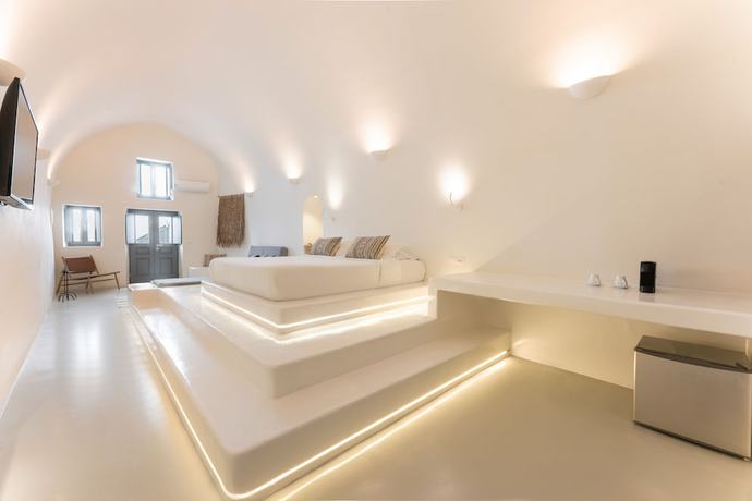 Imagen de la habitación del Hotel Cilon Suites Santorini. Foto 2
