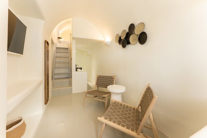 Imagen de la habitación del Hotel Cilon Suites Santorini. Foto 7