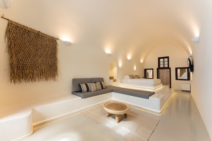 Imagen de la habitación del Hotel Cilon Suites Santorini. Foto 13