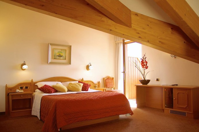 Imagen de la habitación del Hotel Cima Rosetta, Bw Signature Collection. Foto 11