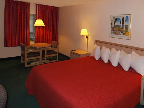 Imagen de la habitación del Hotel Cimarron Inn Klamath Falls. Foto 18
