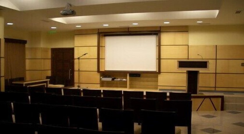 Imagen de los interiores del Hotel Cimenler. Foto 13