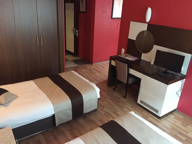 Imagen de la habitación del Hotel Cimenler Otel. Foto 4