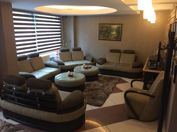 Imagen de los interiores del Hotel Cimenler Otel. Foto 14