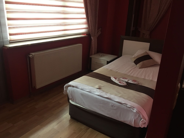 Imagen de la habitación del Hotel Cimenler Otel. Foto 7