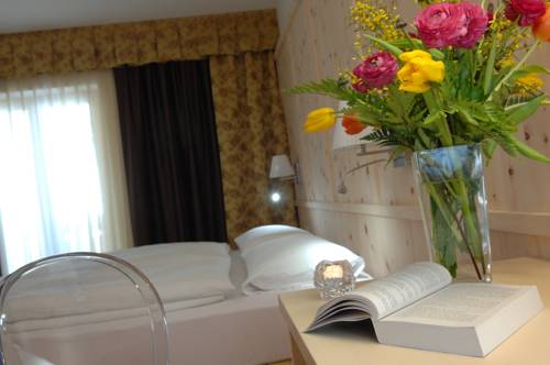 Imagen de la habitación del Hotel Cimon Dolomites, Predazzo. Foto 9