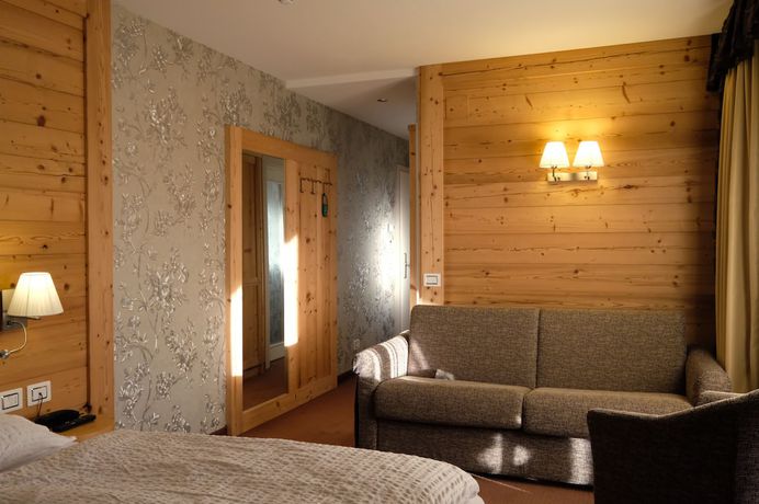Imagen de la habitación del Hotel Cimon Dolomites, Predazzo. Foto 15