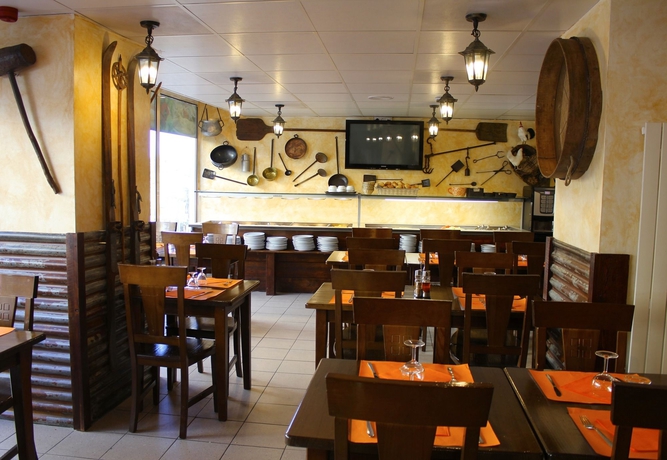 Imagen del bar/restaurante del Hotel Cims Pas. Foto 5