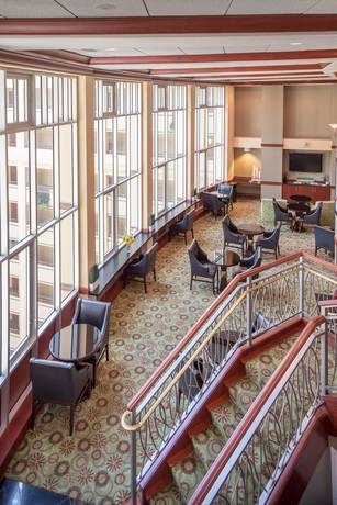 Imagen de los interiores del Hotel Cincinnati Marriott At Rivercenter. Foto 6