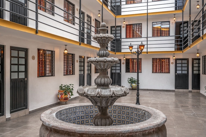 Imagen de la habitación del Hotel Cinco De Mayo. Foto 14