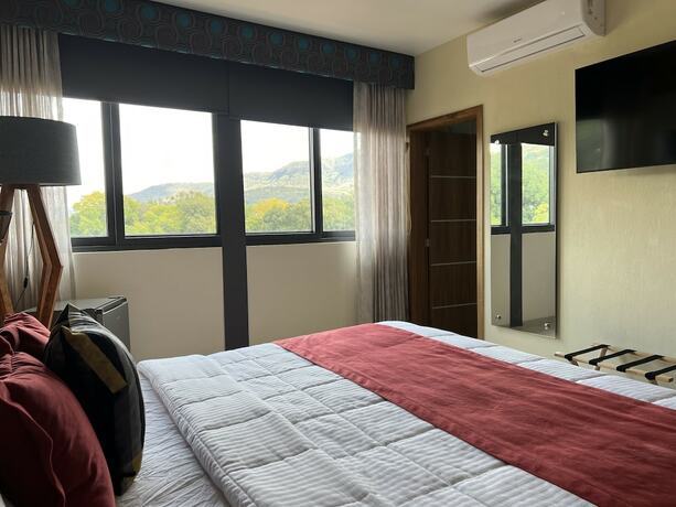 Imagen general del Hotel Cinco Diamantes. Foto 2