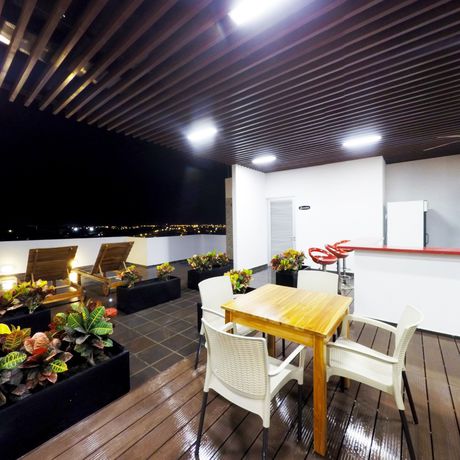 Imagen del bar/restaurante del Hotel Cinco Monteria. Foto 4