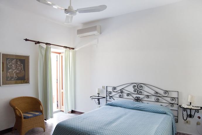 Imagen de la habitación del Hotel Cincotta. Foto 9