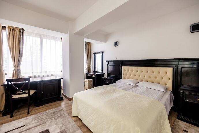 Imagen de la habitación del Hotel Cindrel. Foto 20