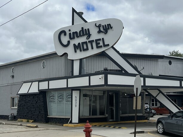 Imagen general del Hotel Cindy Lyn Motel. Foto 1