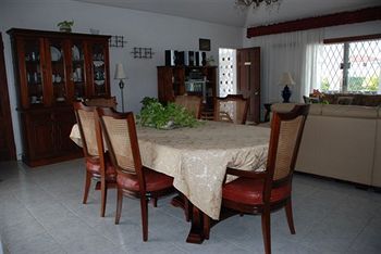 Imagen de los interiores del Hotel Cindy Villa. Foto 5