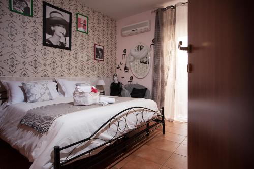 Imagen general del Hotel Cine Holiday. Foto 2