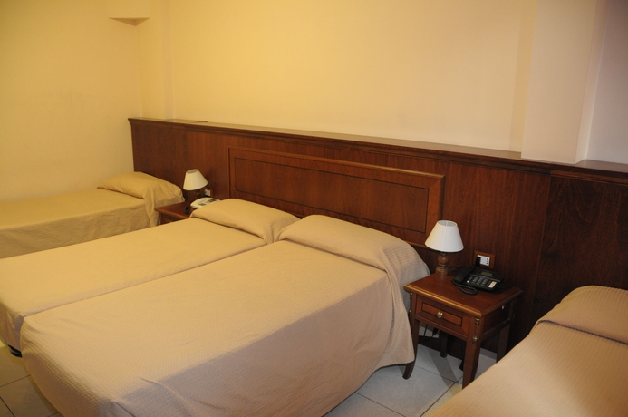 Imagen de la habitación del Hotel Cinecitta. Foto 8