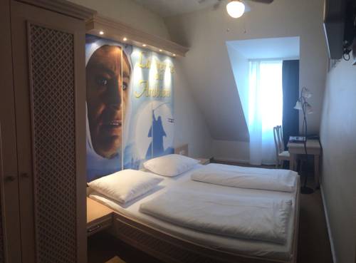 Imagen de la habitación del Hotel Cinehotel Maroni. Foto 3