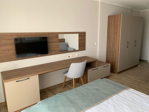 Imagen de la habitación del Hotel Cinema, Primorsko. Foto 3
