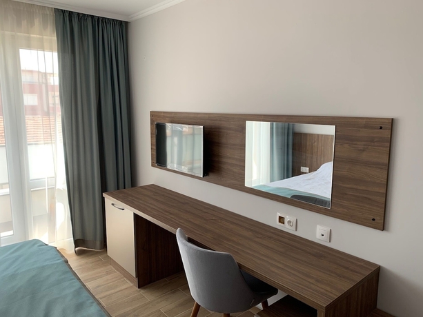 Imagen de la habitación del Hotel Cinema, Primorsko. Foto 4