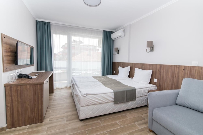 Imagen de la habitación del Hotel Cinema, Primorsko. Foto 10