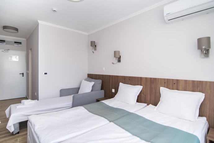 Imagen de la habitación del Hotel Cinema, Primorsko. Foto 14