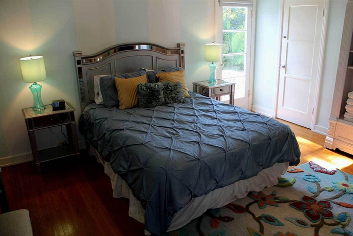 Imagen de la habitación del Hotel Cinema Suites Bed and Breakfast. Foto 7