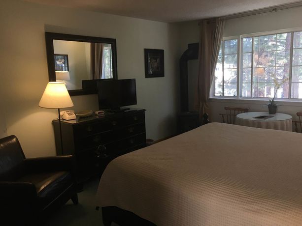 Imagen de la habitación del Hotel Cinnamon Bear Inn. Foto 5