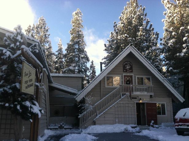 Imagen de la habitación del Hotel Cinnamon Bear Inn. Foto 8