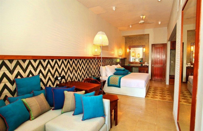 Imagen de la habitación del Hotel Cinnamon Bey Beruwala. Foto 7