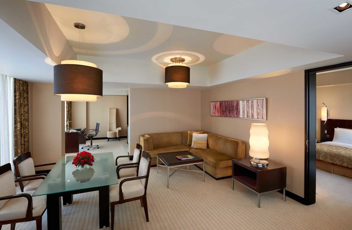 Imagen de los interiores del Hotel Cinnamon Grand Colombo. Foto 13