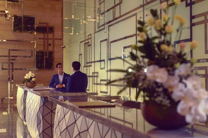 Imagen de los interiores del Hotel Cinnamon Life at City of Dreams. Foto 12