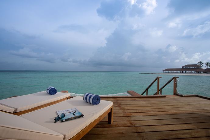 Imagen de la habitación del Hotel Cinnamon Velifushi Maldives. Foto 13