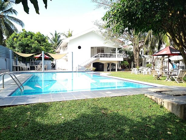 Imagen general del Hotel Cinnamon Villa Negombo. Foto 10