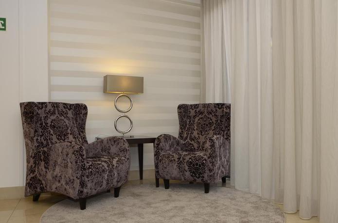 Imagen de los interiores del Hotel Cinquentenário and Conference Center. Foto 11