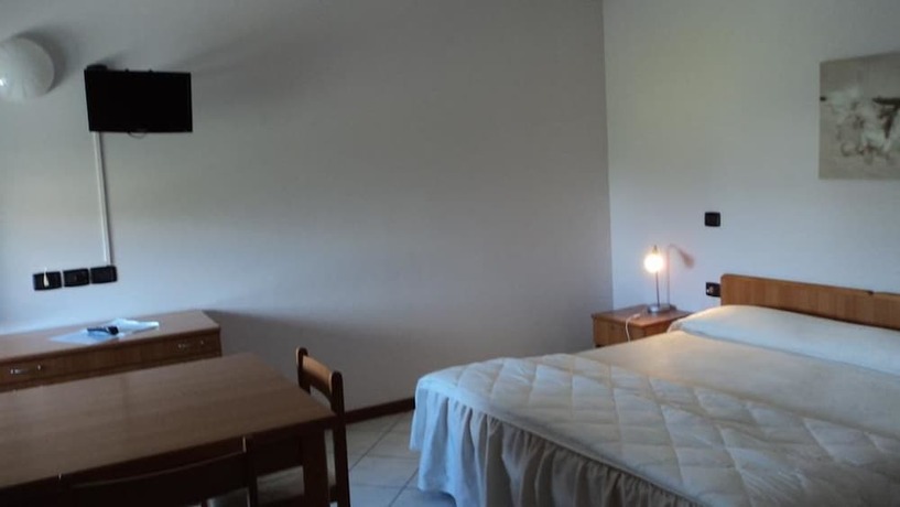 Imagen de la habitación del Hotel Cinzia, Formica. Foto 3