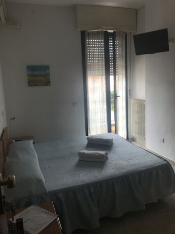 Imagen de la habitación del Hotel Cinzia, Formica. Foto 6