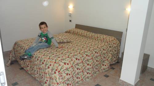 Imagen de la habitación del Hotel Cinzia, Lido degli Estensi. Foto 5