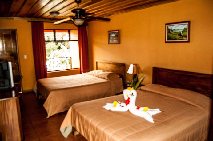 Imagen de la habitación del Hotel Cipreses. Foto 10