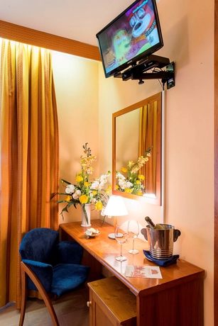 Imagen de la habitación del Hotel Cipriani Park. Foto 8