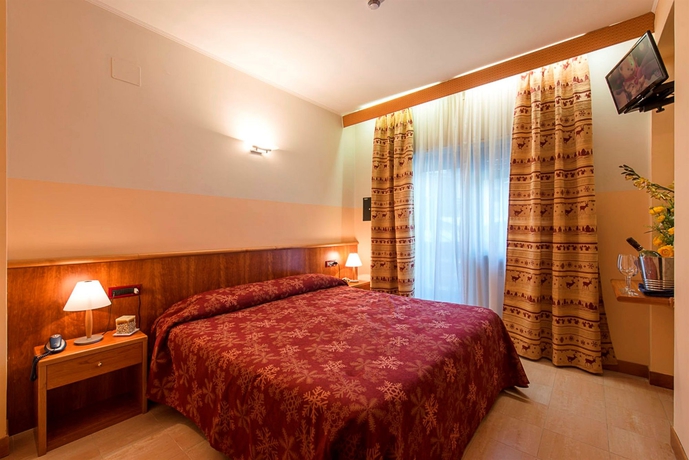 Imagen de la habitación del Hotel Cipriani Park. Foto 9