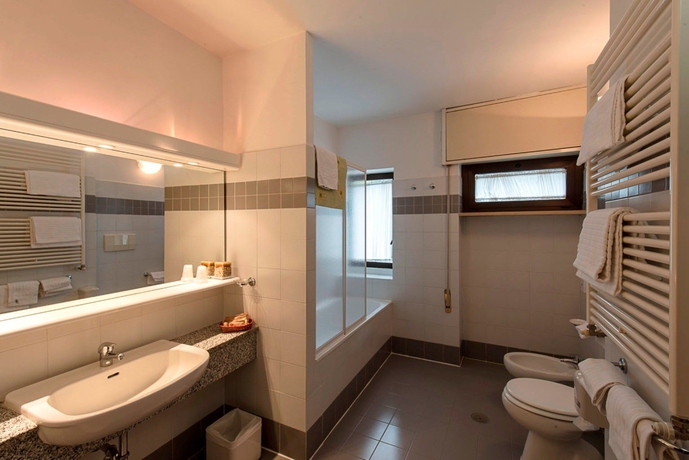 Imagen de la habitación del Hotel Cipriani Park. Foto 11
