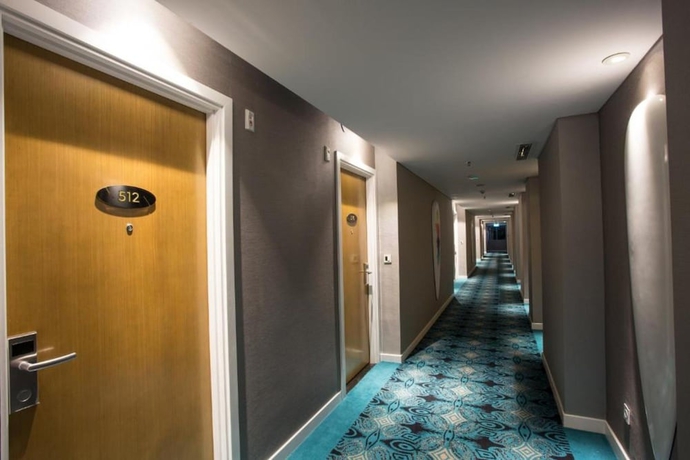 Imagen de la habitación del Hotel Ciputra Cibubur. Foto 8