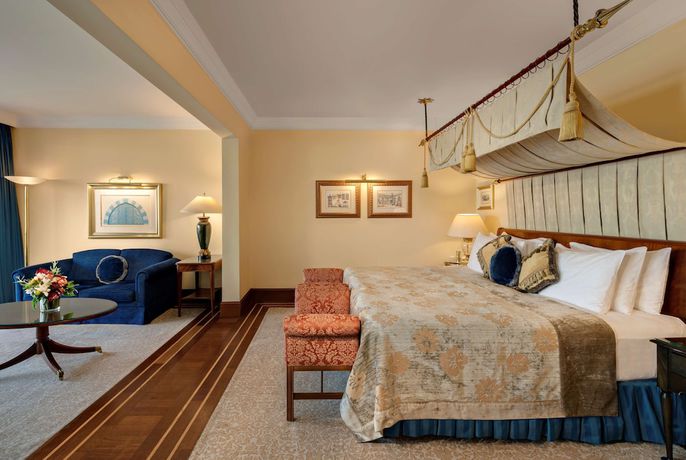 Imagen de la habitación del Hotel Ciragan Palace Kempinski. Foto 4